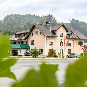 Landgasthof Fuerstenbrunn *** גרודיג